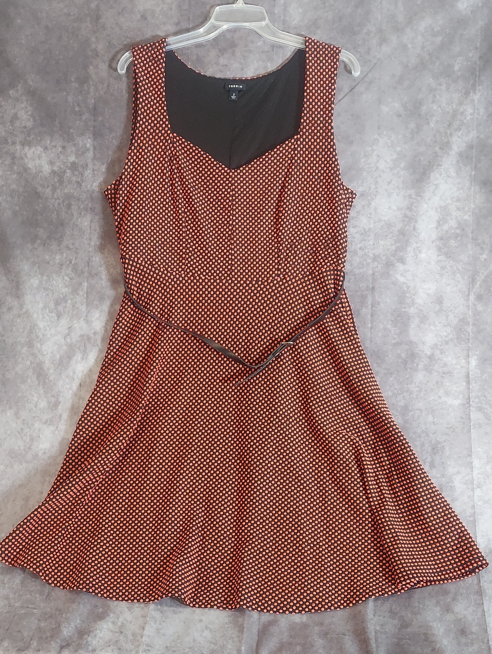 Torrid Red & Black Geo Dot Sleeveless Skater Dress Plus Size 2X (Size 2) Belted - Picture 2 of 11